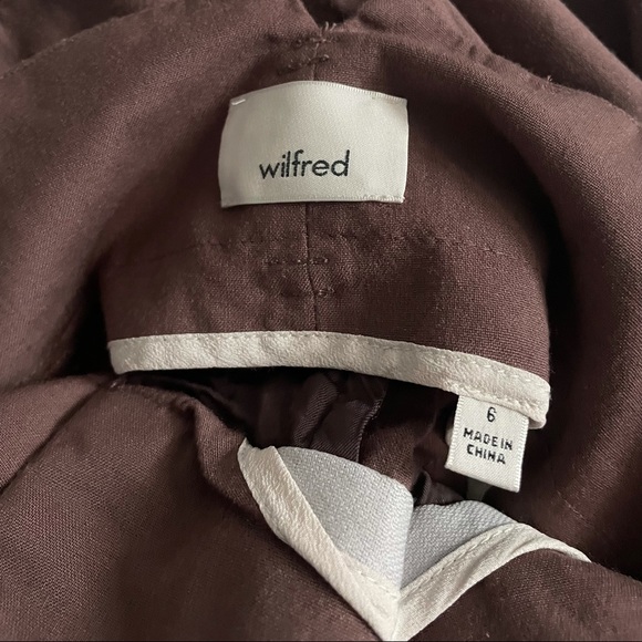 Aritzia Wilfred High Waisted Belted Pants - Picture 4 of 10